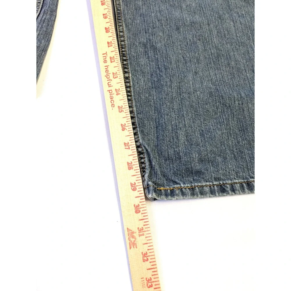 Levis levi 559